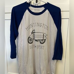 Huntington Surf and Sport 3/4 long sleeve shirt. Size Large.